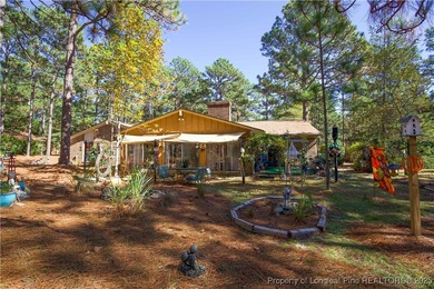 Beautiful townhome in the desirable Knollwood Village! This on Knollwood Fairways and Driving  in North Carolina - for sale on GolfHomes.com, golf home, golf lot