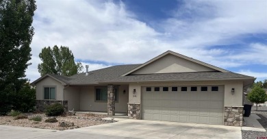 Vicki L Jones, RE/MAX Alpine View, C: , vickijones,  : Stand on Black Canyon Golf Club At Montrose in Colorado - for sale on GolfHomes.com, golf home, golf lot