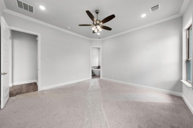 MLS# 20812371 - Built by Altura Homes - Ready Now! ~ This on Heath Golf and Yacht Club in Texas - for sale on GolfHomes.com, golf home, golf lot