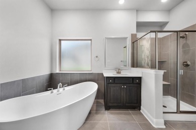 MLS# 20812371 - Built by Altura Homes - Ready Now! ~ This on Heath Golf and Yacht Club in Texas - for sale on GolfHomes.com, golf home, golf lot