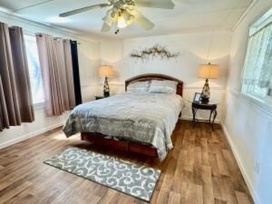 Well maintained manufactured home in active  age 55+ community on Cypress Creek Country Club - Boynton Beach in Florida - for sale on GolfHomes.com, golf home, golf lot