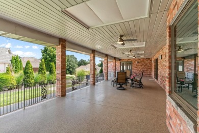 Welcome to 4807 Rolling Hills. This almost 3,700 sq ft home on Fremont Hills Country Club in Missouri - for sale on GolfHomes.com, golf home, golf lot
