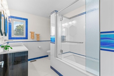 Welcome to 4807 Rolling Hills. This almost 3,700 sq ft home on Fremont Hills Country Club in Missouri - for sale on GolfHomes.com, golf home, golf lot