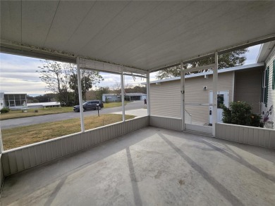 This 3-bedroom 2 bath home in Zellwood Station is located in the on Zellwood Station Country Club in Florida - for sale on GolfHomes.com, golf home, golf lot