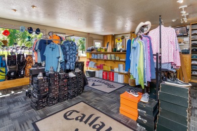 Recreation destination on the Snake River, spanning from Canyon on Canyon Springs Golf Course in Idaho - for sale on GolfHomes.com, golf home, golf lot