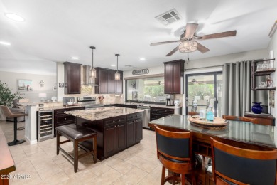 Beautifully updated 2BR, 2BA + Den Maya floor plan in the active on Cottonwood Country Club in Arizona - for sale on GolfHomes.com, golf home, golf lot