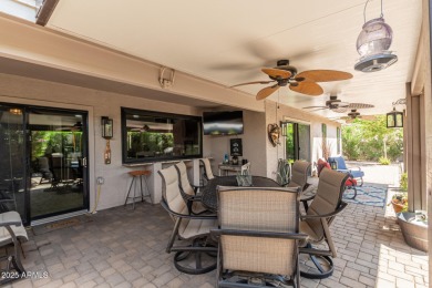 Beautifully updated 2BR, 2BA + Den Maya floor plan in the active on Cottonwood Country Club in Arizona - for sale on GolfHomes.com, golf home, golf lot