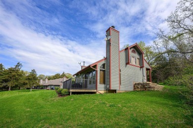 Beautifully appointed and tastefully updated end-unit Spring on Eagle Ridge Inn and Resort in Illinois - for sale on GolfHomes.com, golf home, golf lot