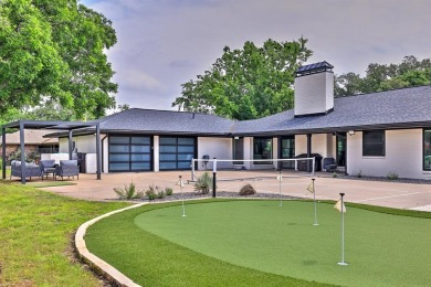 Golf Course Lot! Totally updated 3 bedroom, 2.5 bath home with on Ridglea Golf Course in Texas - for sale on GolfHomes.com, golf home, golf lot