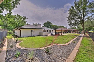 Golf Course Lot! Totally updated 3 bedroom, 2.5 bath home with on Ridglea Golf Course in Texas - for sale on GolfHomes.com, golf home, golf lot