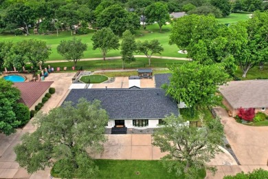 Golf Course Lot! Totally updated 3 bedroom, 2.5 bath home with on Ridglea Golf Course in Texas - for sale on GolfHomes.com, golf home, golf lot