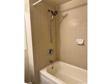 Rarely available 3 bedroom, 2 bath, 2 parking unit at Horizon on Honolulu Country Club in Hawaii - for sale on GolfHomes.com, golf home, golf lot