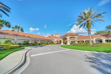 St Ives II Courtyard home located on the 16th tee of the on Kings Ridge Golf Club in Florida - for sale on GolfHomes.com, golf home, golf lot