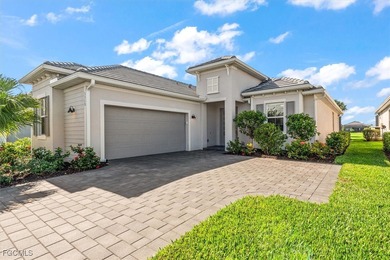 Golf membership included with this better than new single-family on Panther Run Golf Club in Florida - for sale on GolfHomes.com, golf home, golf lot