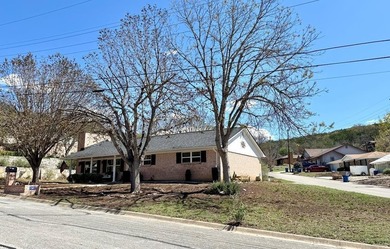 This well-maintained 3-bedroom, 2-bath home features many on Scott Schriener Municipal Golf Course in Texas - for sale on GolfHomes.com, golf home, golf lot