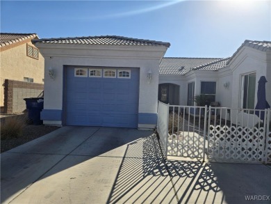 Great Desert Lakes home in an established neighborhood near the on Desert Lakes Golf Course in Arizona - for sale on GolfHomes.com, golf home, golf lot