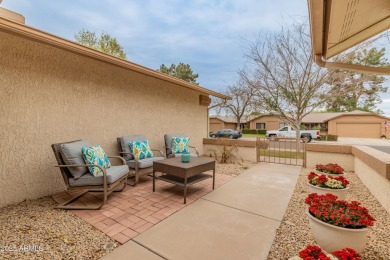 This beautiful 2 bedroom 2 bathroom home boasts spacious vaulted on Stardust Golf Course in Arizona - for sale on GolfHomes.com, golf home, golf lot