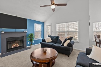 Well-maintained condominium located in the Villas of Glenwood on Honey Bee Golf Club in Virginia - for sale on GolfHomes.com, golf home, golf lot