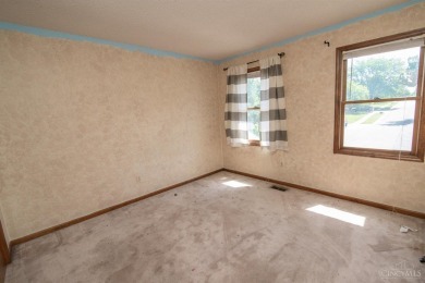 This spacious 2 story brick home boasts large rooms and plenty on Fairfield Greens-North Trace in Ohio - for sale on GolfHomes.com, golf home, golf lot