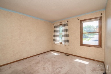 This spacious 2 story brick home boasts large rooms and plenty on Fairfield Greens-North Trace in Ohio - for sale on GolfHomes.com, golf home, golf lot