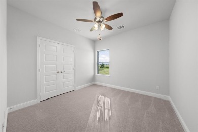 MLS# 20812378 - Built by Altura Homes - Ready Now! ~ This on Heath Golf and Yacht Club in Texas - for sale on GolfHomes.com, golf home, golf lot