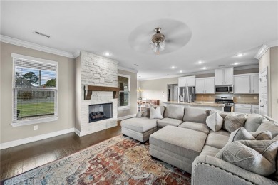 All-brick 4 bed, 2 bath, single-level home with a spacious on Stonebridge Meadows Golf Club in Arkansas - for sale on GolfHomes.com, golf home, golf lot