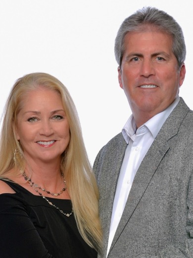 Wes & Cathy Cleary on GolfHomes.com