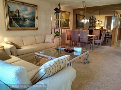 Don't miss this spacious two bedroom two bath King unit. A great on Palm-Aire Country Club and Resort - The Oaks in Florida - for sale on GolfHomes.com, golf home, golf lot