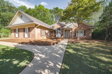 **All-brick home in the sought-after Maple Ridge Golf on Maple Ridge Golf Club in Georgia - for sale on GolfHomes.com, golf home, golf lot