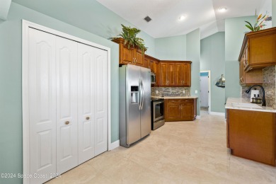 Seller Motivated, offering $5000 towards closing costs or rate on Baytree National Golf Links in Florida - for sale on GolfHomes.com, golf home, golf lot