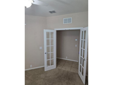 Welcome to this beautifully maintained 2-bedroom, 2-bath home on Oakmont Country Club in Texas - for sale on GolfHomes.com, golf home, golf lot