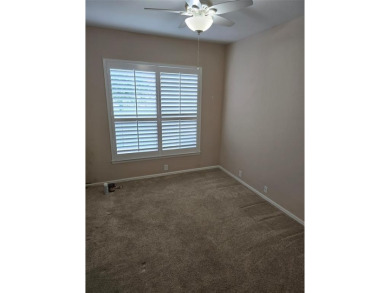 Welcome to this beautifully maintained 2-bedroom, 2-bath home on Oakmont Country Club in Texas - for sale on GolfHomes.com, golf home, golf lot