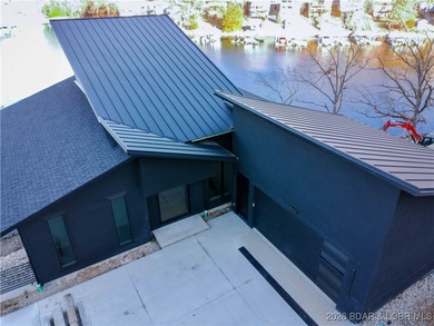 BRAND NEW CUSTOM HOME located on the 3 Mile Marker of Horseshoe on Seasons Ridge At Four Seasons in Missouri - for sale on GolfHomes.com, golf home, golf lot