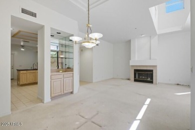 Charming freestanding townhome located in the highly desirable on Troon Country Club in Arizona - for sale on GolfHomes.com, golf home, golf lot