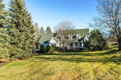 10 FAIRBANKS TURN- Elegant and spacious home in ideal central on Quechee Club in Vermont - for sale on GolfHomes.com, golf home, golf lot