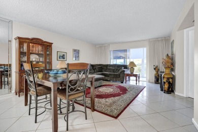 Enjoy the best of 55+ living in this lovely 2-bedroom, 2-bath on Wynmoor Golf Course in Florida - for sale on GolfHomes.com, golf home, golf lot