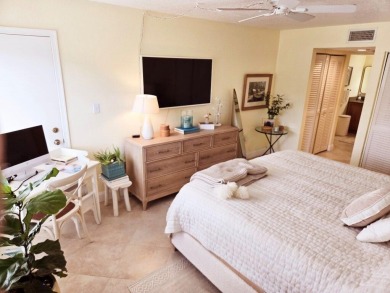 Beautifully updated 2 bedroom, 2 bath, 1st floor, furnished on Ocean Village Golf Course in Florida - for sale on GolfHomes.com, golf home, golf lot