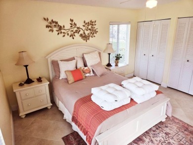 Beautifully updated 2 bedroom, 2 bath, 1st floor, furnished on Ocean Village Golf Course in Florida - for sale on GolfHomes.com, golf home, golf lot