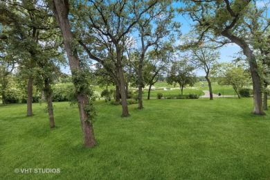 7 Baybrook Court presents an exceptional opportunity to own a on Butterfield Country Club in Illinois - for sale on GolfHomes.com, golf home, golf lot