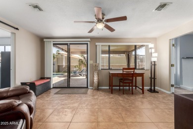 Welcome to Your Desert Oasis in Sun Lakes!

Step into comfort on Cottonwood Country Club in Arizona - for sale on GolfHomes.com, golf home, golf lot