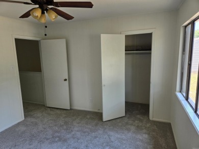 Lovely two-bedroom Condo with brand new carpet upstairs and new on Indian Hills Country Club in Arkansas - for sale on GolfHomes.com, golf home, golf lot