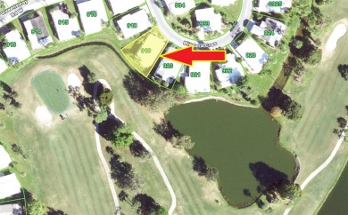 FANTASTIC PRICE REDUCTION for golf course views overlooking the on Maple Leaf Golf and Country Club in Florida - for sale on GolfHomes.com, golf home, golf lot