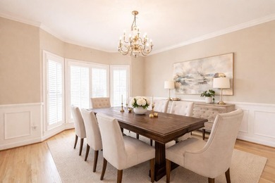 This 4bd 3.5ba home is designed for both comfortable daily on Woodside Plantation Country Club in South Carolina - for sale on GolfHomes.com, golf home, golf lot