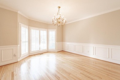 This 4bd 3.5ba home is designed for both comfortable daily on Woodside Plantation Country Club in South Carolina - for sale on GolfHomes.com, golf home, golf lot