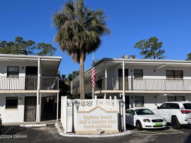 An affordable 2 bedroom, 2 bath condo unit on the 1st floor in a on Daytona Beach Golf Club in Florida - for sale on GolfHomes.com, golf home, golf lot