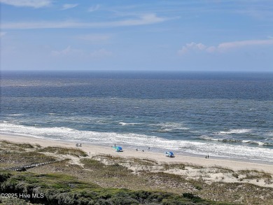 This attractive three-bedroom condominium, located on the golf on Oak Island Golf Club in North Carolina - for sale on GolfHomes.com, golf home, golf lot
