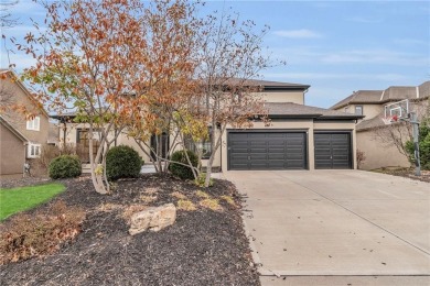 Remarkable Story and a Half Stunner on the golf course in Staley on Staley Farms Golf Club in Missouri - for sale on GolfHomes.com, golf home, golf lot