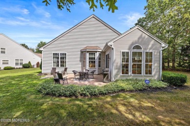 Step into this well maintained 2-bedroom, 2-bath residence on Sea Oaks Golf Club in New Jersey - for sale on GolfHomes.com, golf home, golf lot