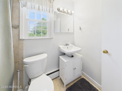 Experience the ideal condo in a prime location just blocks from on Fairway Mews Golf Club in New Jersey - for sale on GolfHomes.com, golf home, golf lot