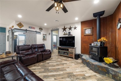 This stunning approx. 2,388 sq. ft. 3-bed, 3-bath home sits on on Lakeview Executive Golf Course in Nevada - for sale on GolfHomes.com, golf home, golf lot